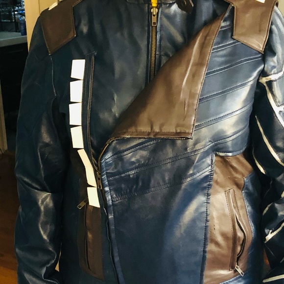 Avengers Infinity War Bucky Barnes Winter Soldier White Wolf Faux Leather Jacket - Picture 5 of 6